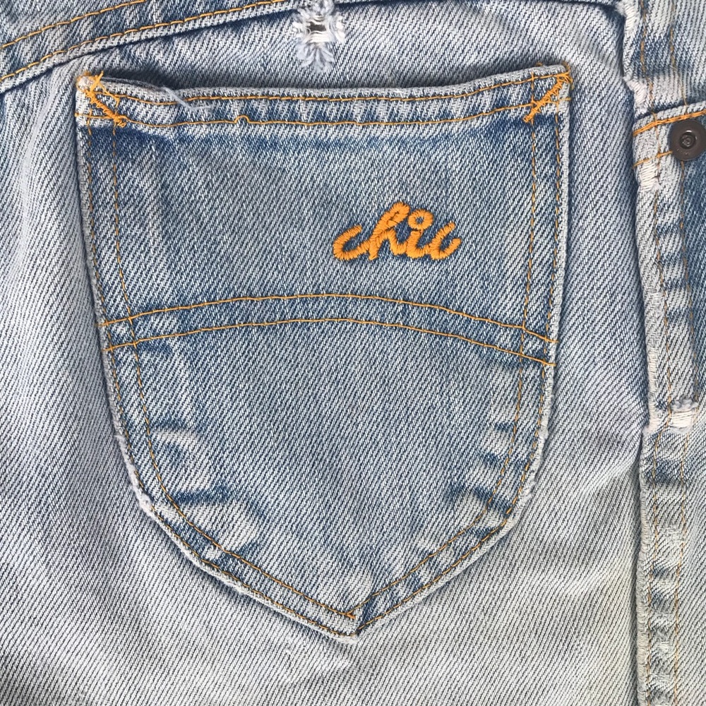 h. i. s. Distressed high rise jean short 22” waist - Picture 3 of 7